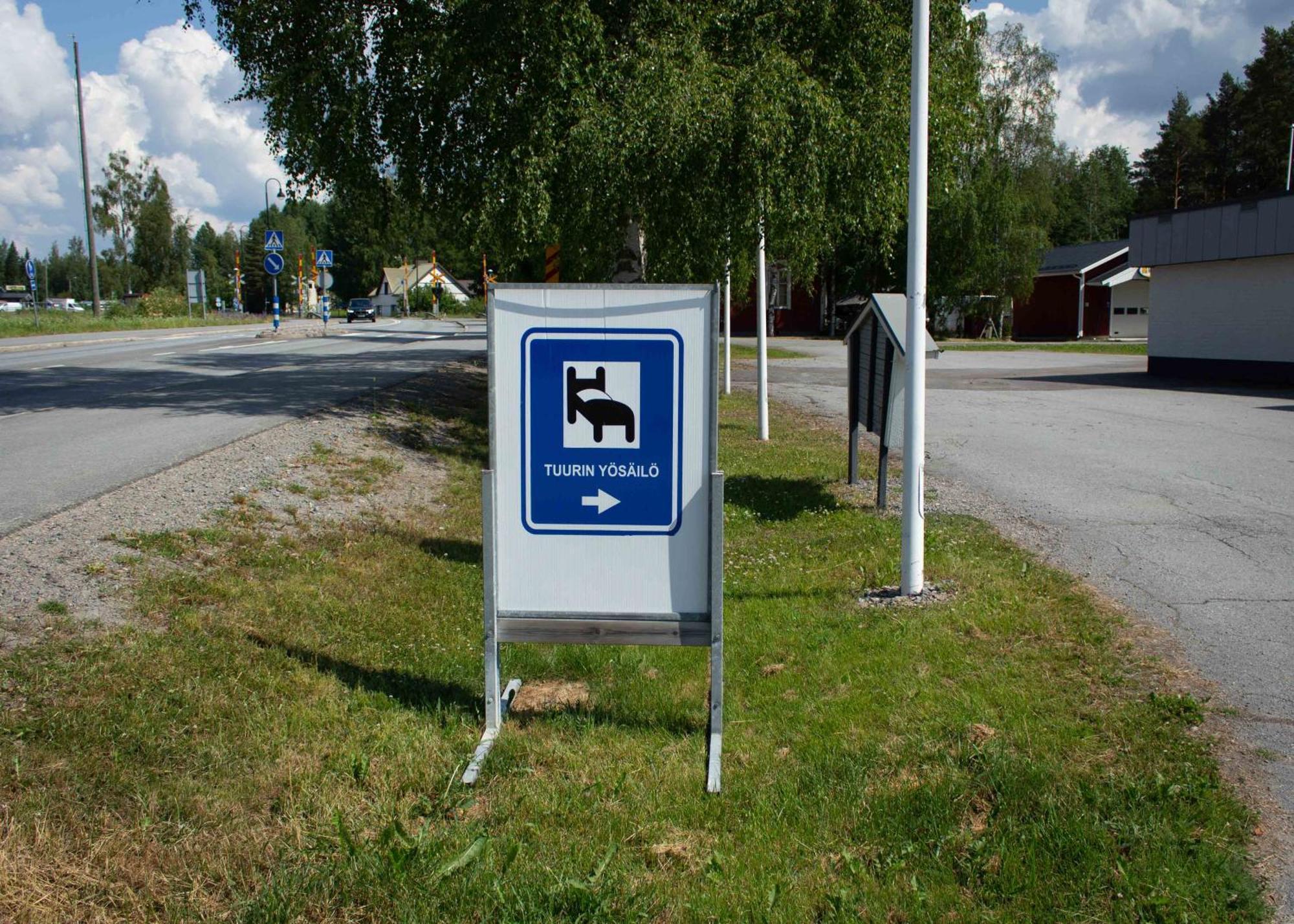Tuurin Yoesaeiloe Leilighet Eksteriør bilde